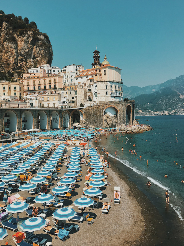 Italian Beachgoers Poster